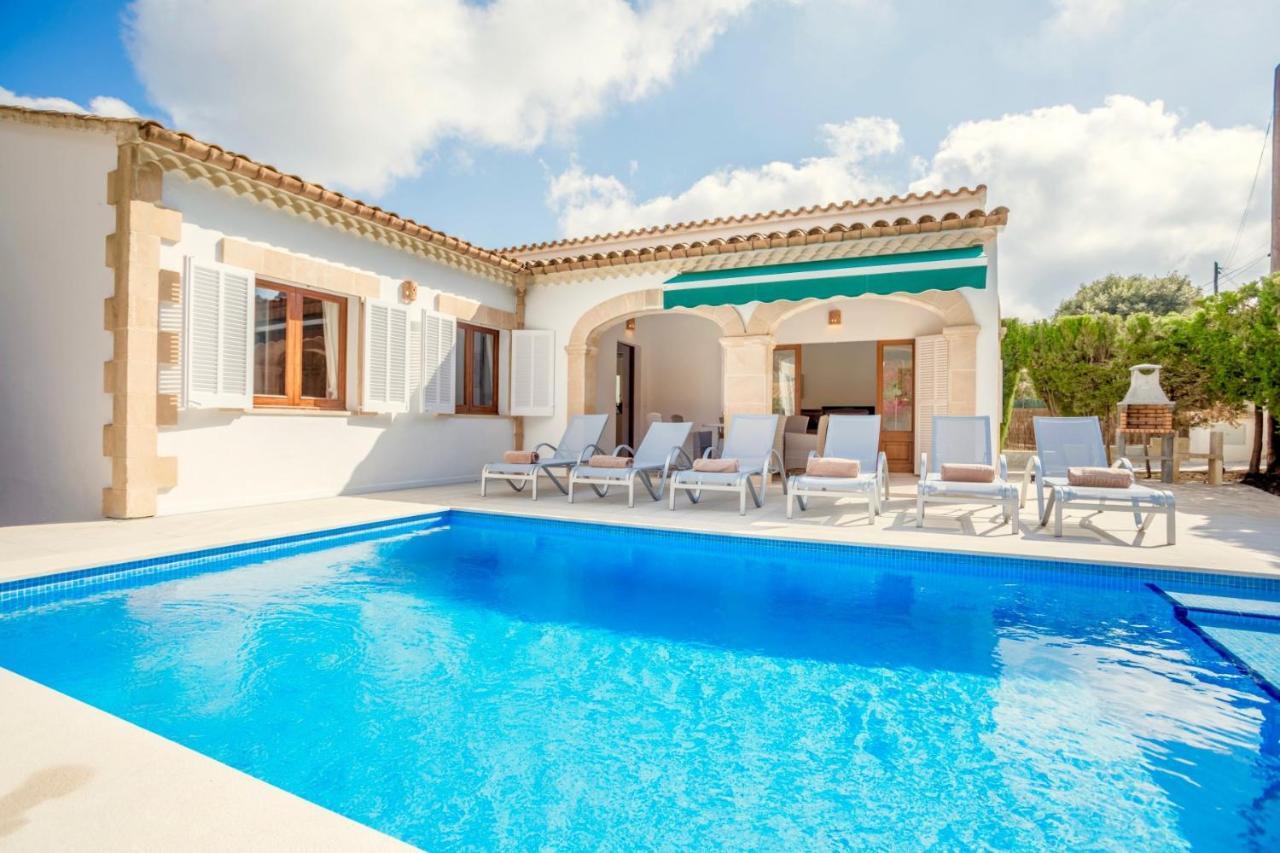 Beach Villa Mir Sohn Cala de Sant Vicenc Exterior foto